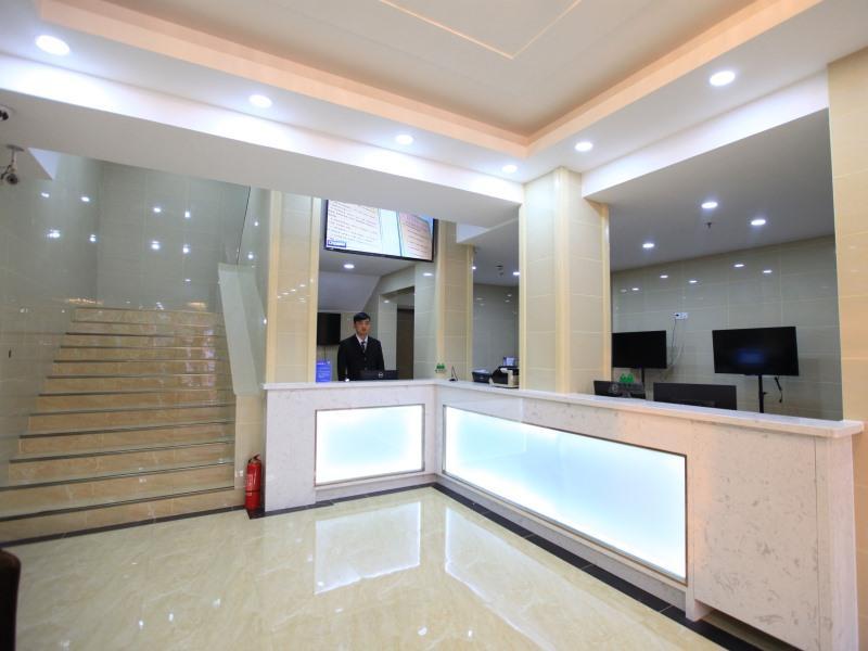 Greentree Inn Liaoning Dalian Railway Station South Shengli Square Express Hotel Buitenkant foto