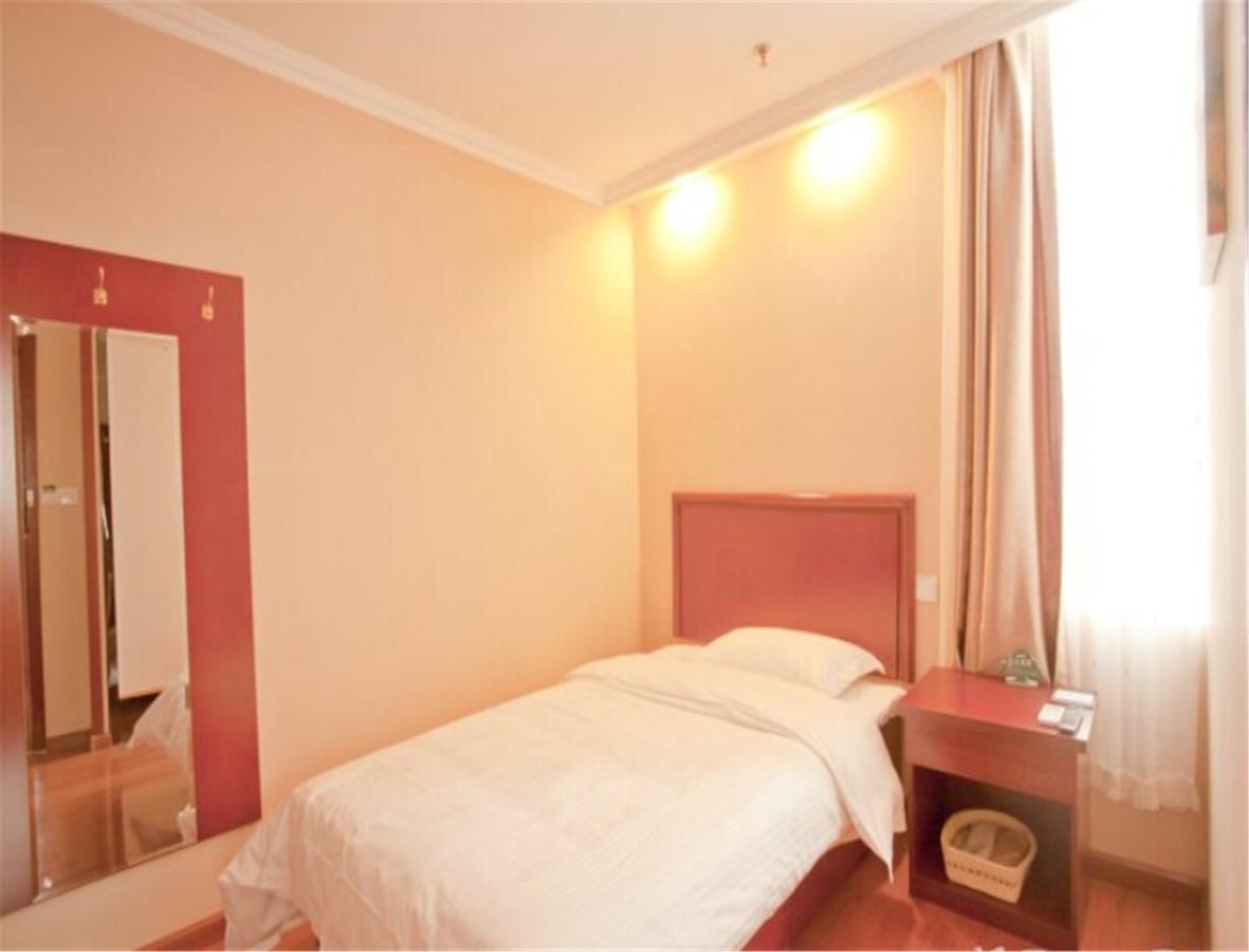 Greentree Inn Liaoning Dalian Railway Station South Shengli Square Express Hotel Buitenkant foto