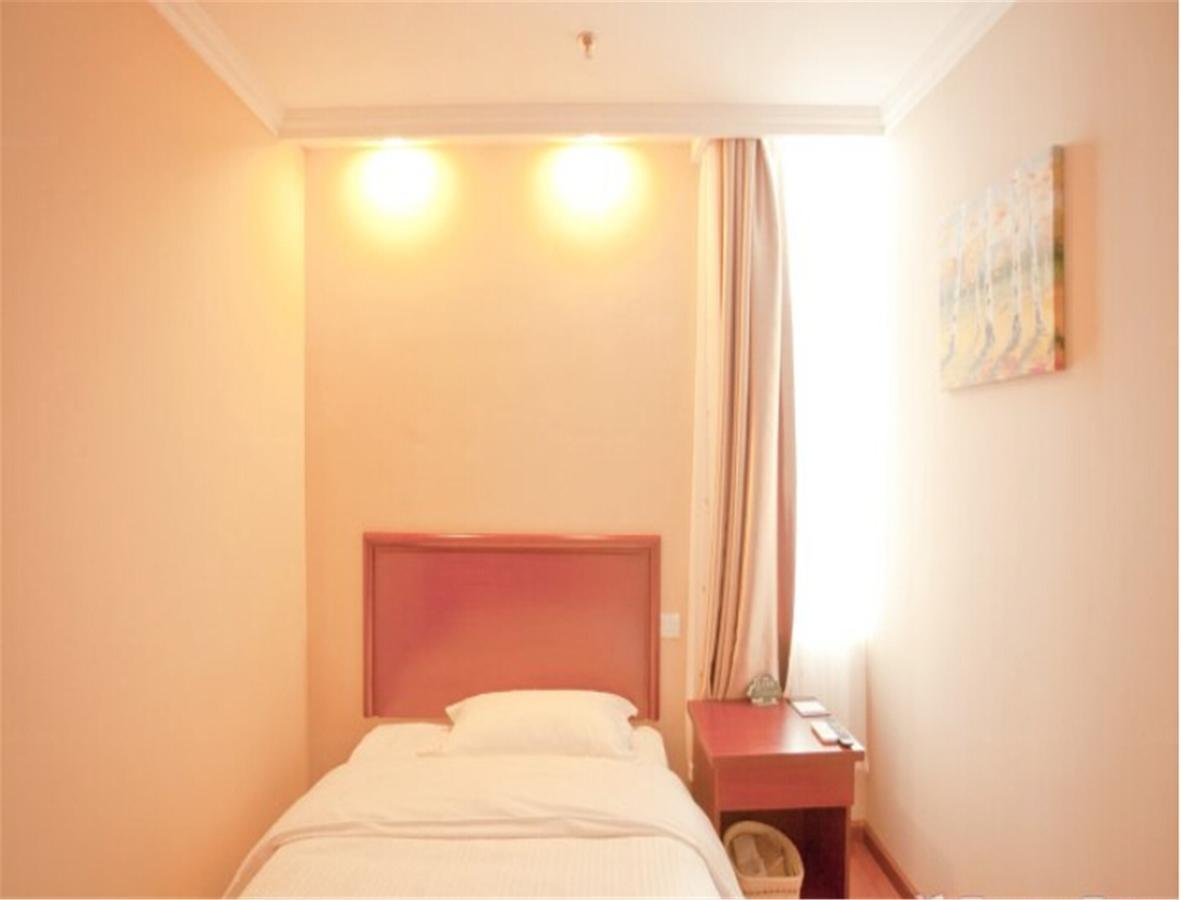 Greentree Inn Liaoning Dalian Railway Station South Shengli Square Express Hotel Buitenkant foto